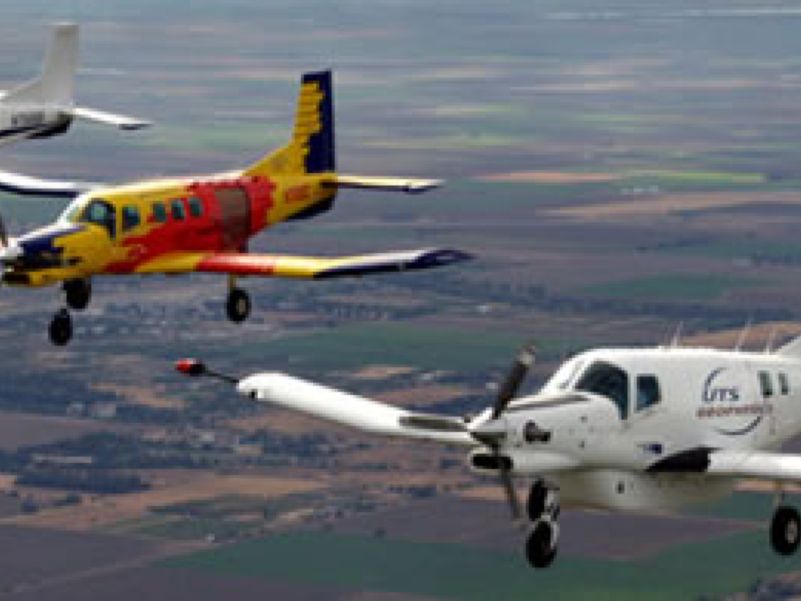 P-750XL in formation